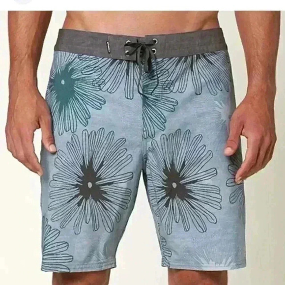 O'Neill Blue Hyperfreak Kelso Boardshorts Size 38 - Picture 1 of 5